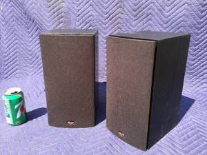 lot 12 image: Pair Klipsch, SB-1 Bookshelf Speakers