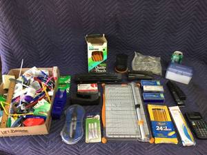 lot 113 image: Group Office Supplies - Home Business Starter Kit
