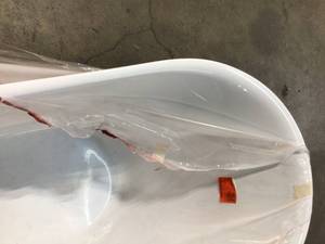 lot 23 image: 60 in. Acrylic Double Slipper Clawfoot Non-Whirlpool Bathtub in Matte Antique Brass by AKDY Broke Damaged
