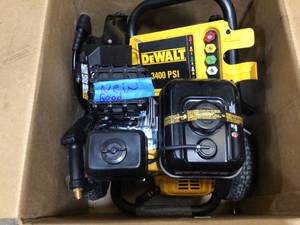 lot 33 image: DEWALT3400 PSI at 2.5 GPM Cold Water Gas Pressure Washer with Electric Start