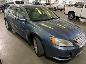 2011 Chrysler 200 LX