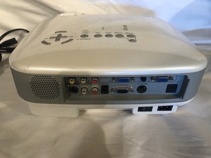 lot 83 image: NEC VT676 Projector