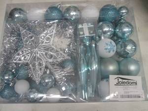 71 pc Blue & White Christmas Orname...