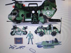 Joyin 10-in-1 Jumbo Military Transp...