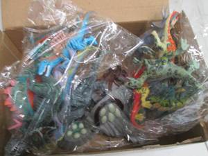 Joyin Dinosaurs Set open box...
