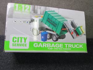 City Service 112 Model Garbage Tru...