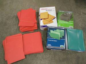 lot 192 image: A Bunch of File Folders- see pictur...