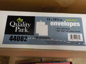 lot 33 image: Box of 100 - 12 x 15 15 Redi Stri...