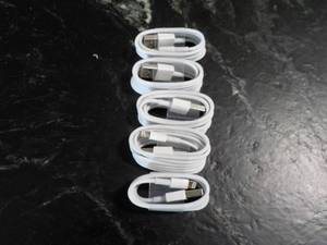 lot 118 image: 5 Chargers for iPhone X, 8 and 7...