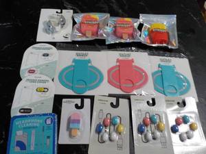 lot 121 image: Wireless Earbud Cases, Camera Lens ...