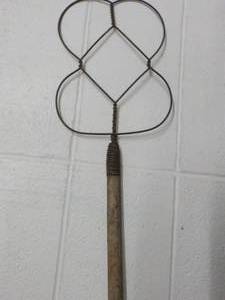 lot 229 image: Vintage Rug Beater...