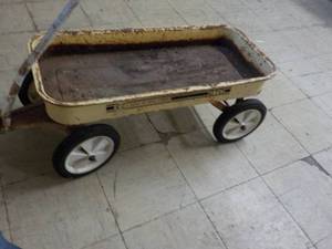 lot 250 image: Vintage Coast to Coast Wagon...