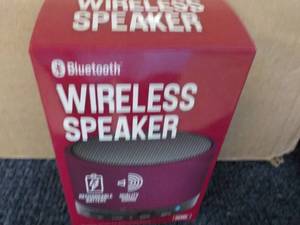 lot 204 image: Bluetooth Wireless Speaker...