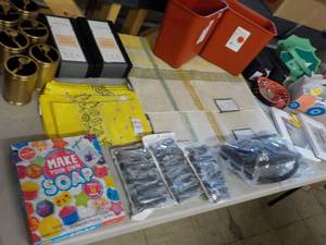 lot 257 image: Large Random Lot- see all pictures...