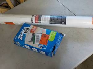 lot 264 image: Roberts 31.5 x 76.25 ft Silicone Mo...