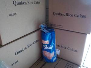 lot 279 image: 4 Cases Quaker Rice Cakes past bes...
