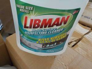 lot 306 image: 4 Gallon Jugs Libman Disinfecting C...