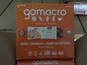 lot 322 image: Case of 28 Gomacro Protein Bars be...
