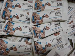 lot 336 image: 100 Gomacro Kids Protein Bars...