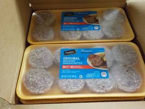 lot 382 image: Case of 8 pkgs Frozen Sausage Patti...