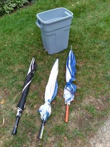 lot 81 image: Set of (3) Umbrellas and (1) Trash Can