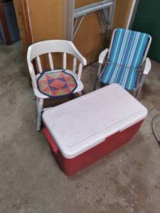 lot 113 image: Adorable Childs Vintage Wood Chair, Coleman Cooler, Folding Chair