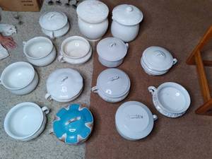 lot 38 image: Lot of (2) Large Boxes of Vintage Pee Pots