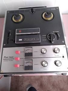 lot 126 image: Vintage Panasonic Stereo Tape Recorder 