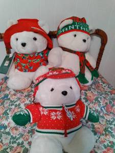lot 128 image: Adorable Set of (3) Vintage Santa Bears 1986, 1992, 1993 (12)