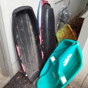 lot 176 image: Fun Family Sized Set of Downhill Snow Sleds 
