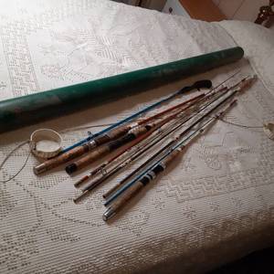 lot 326 image: Hard-Sided Tube Case with Fishing Rods 