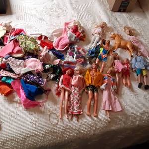 lot 337 image: Vintage Barbie and Ken Dolls with Accessories 
