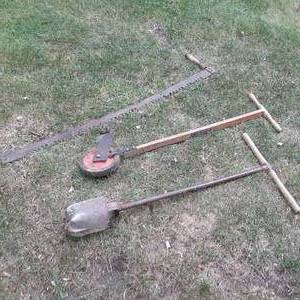 lot 208 image: Heavy Duty Post Hole Digger, Dual-Man Tree Saw, Edger 