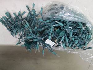 lot 8 image: bag  of christmas lights tested 2 a...