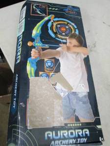 lot 131 image: aurora archery toy open box ...