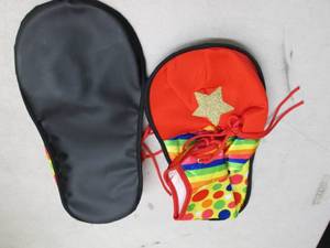 lot 171 image: clown shoes ...