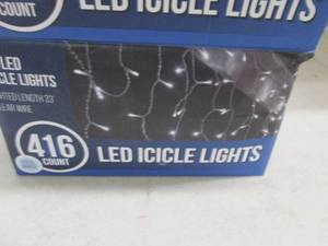 lot 218 image: 416 led light icicle lights tested ...
