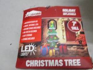 lot 223 image: joiedom1 7 foot tall christmas tree...
