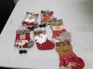 lot 243 image: joyin christmas mini burlap stockin...