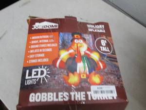 lot 252 image: joiedomi 6 foot tall gobbles the tu...