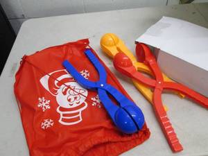 lot 260 image: joyin toy snowball makers for kids ...