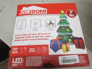 lot 262 image: joiedomi 7 foot tall holiday inflat...