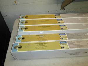 lot 452 image: 5 hampton bay 3-light halogen track...