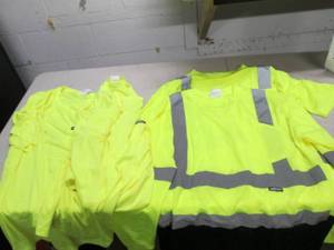 lot 443 image: 4 yellow shirts 2 with reflective m...