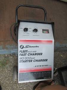 lot 8 image: Schumacher Fleet multi-amp fast cha...