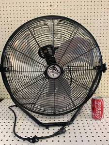 lot 15 image: Max Air High Velocity Fan Tested Working