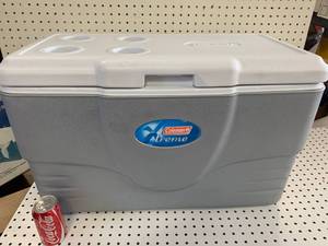 lot 36 image: Coleman Xtreme Cooler