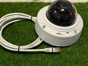 lot 49 image: Axis M3024-LVE Indoor Outdoor Security Dome Camera