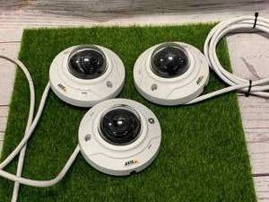 lot 51 image: Lot of 3 Axis M3005-V Security Camera