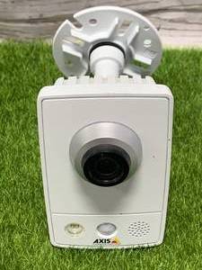 lot 54 image: Axis M1054 Network Camera